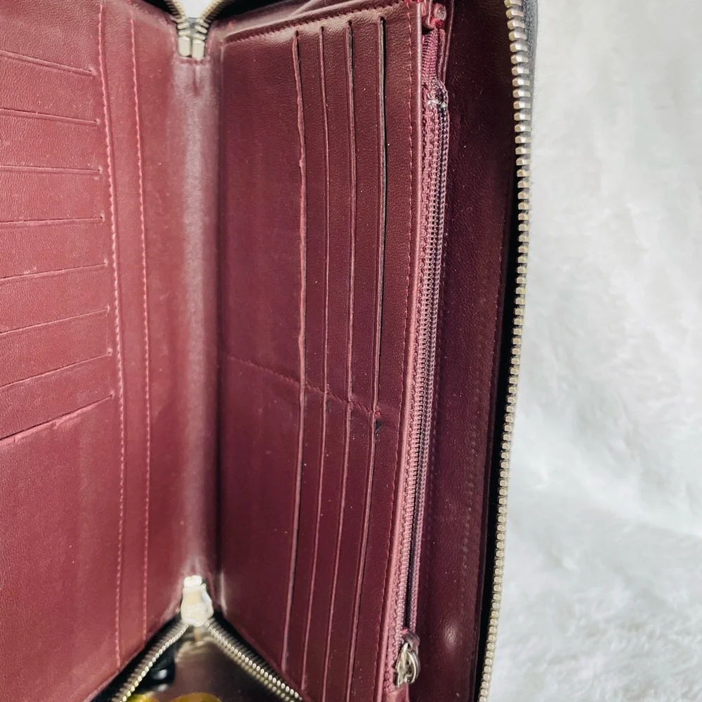 CHANEL Black Lambskin Quilted Leather  Zip around Wallet - Picture 5 of 16